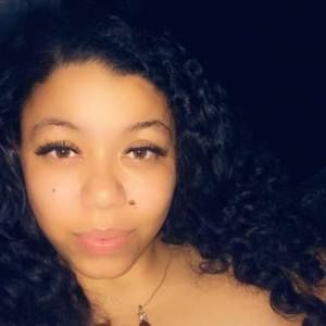 Meet your Posher, Natasha